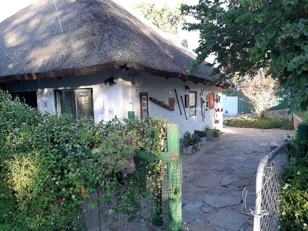 Rosenhof Garden Cottage Клануилям Екстериор снимка