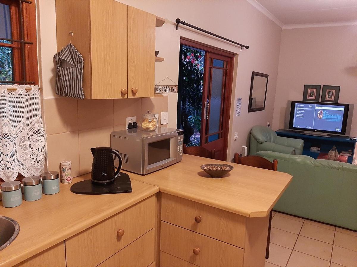Rosenhof Garden Cottage Клануилям Екстериор снимка