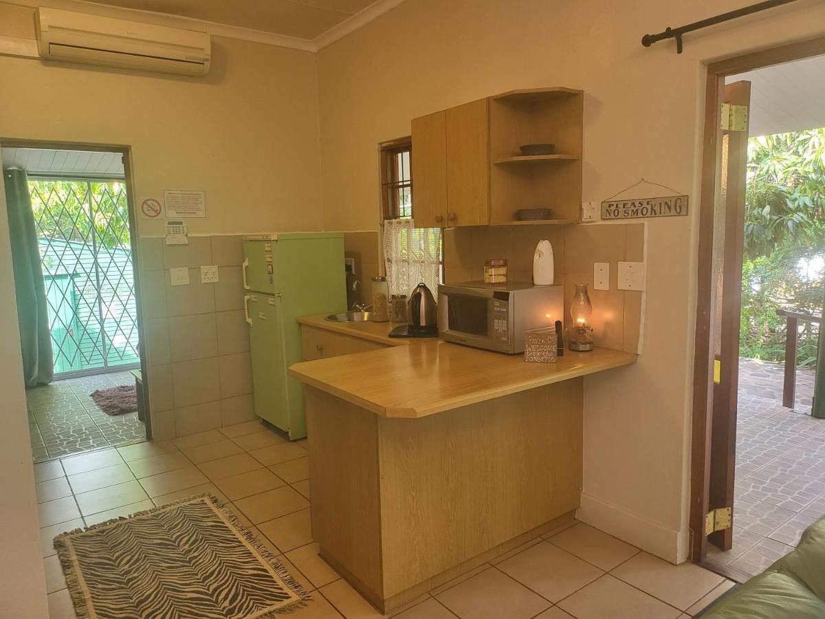 Rosenhof Garden Cottage Клануилям Екстериор снимка