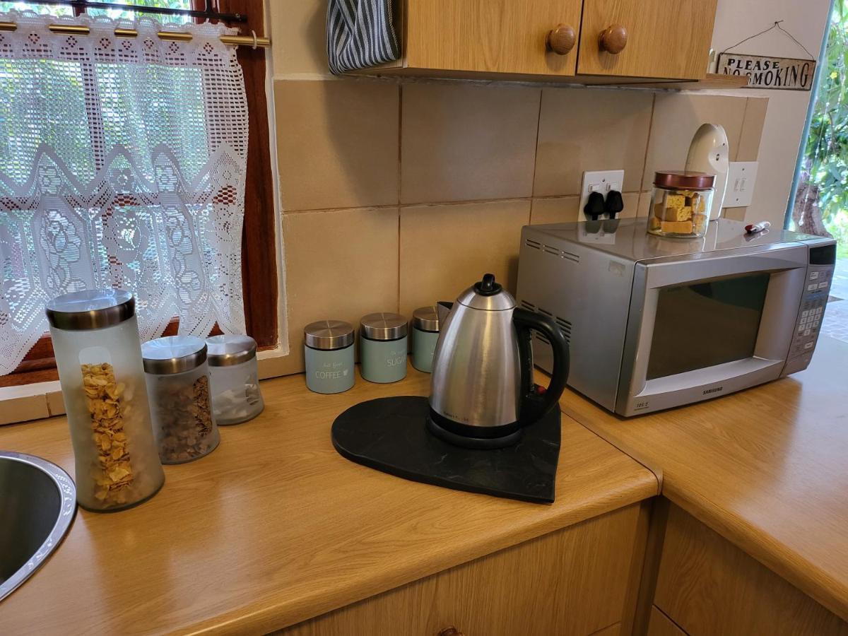 Rosenhof Garden Cottage Клануилям Екстериор снимка