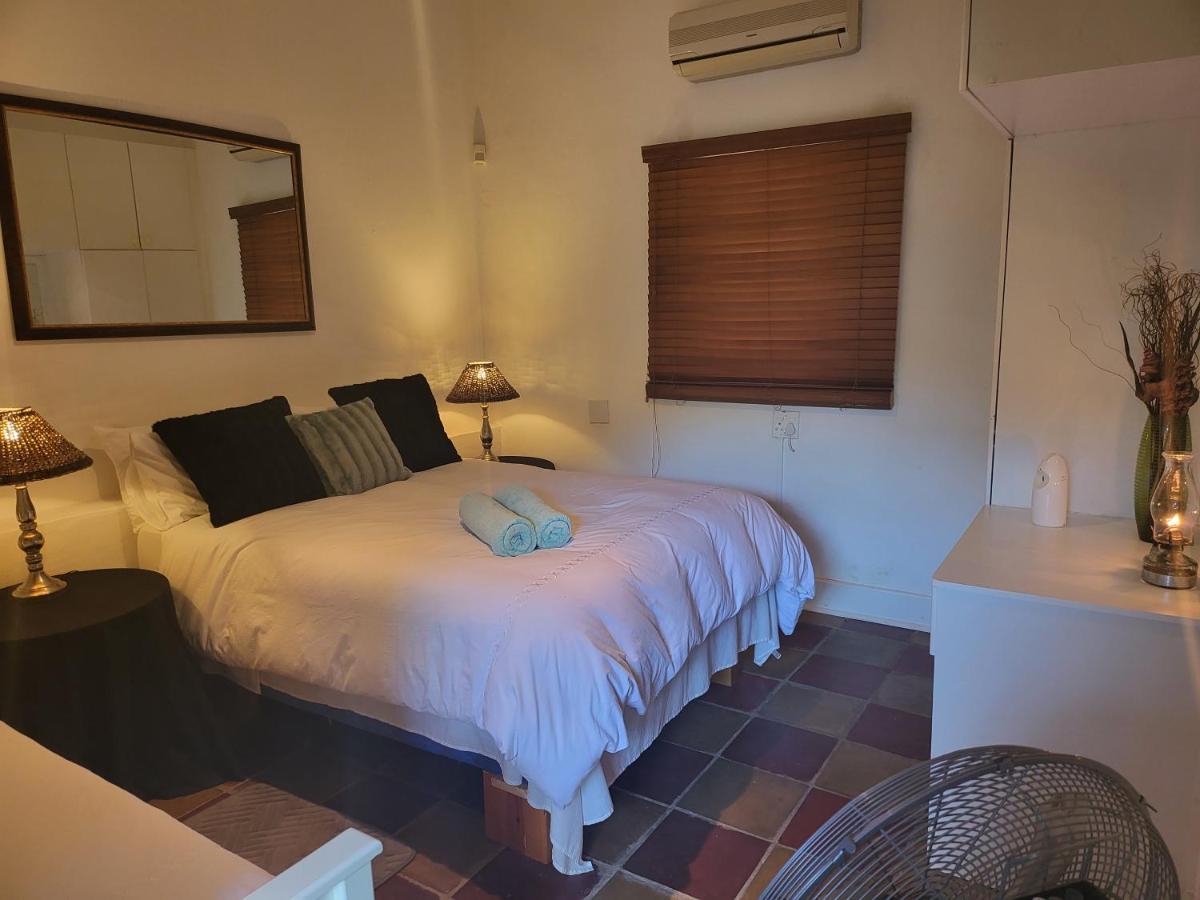 Rosenhof Garden Cottage Клануилям Екстериор снимка