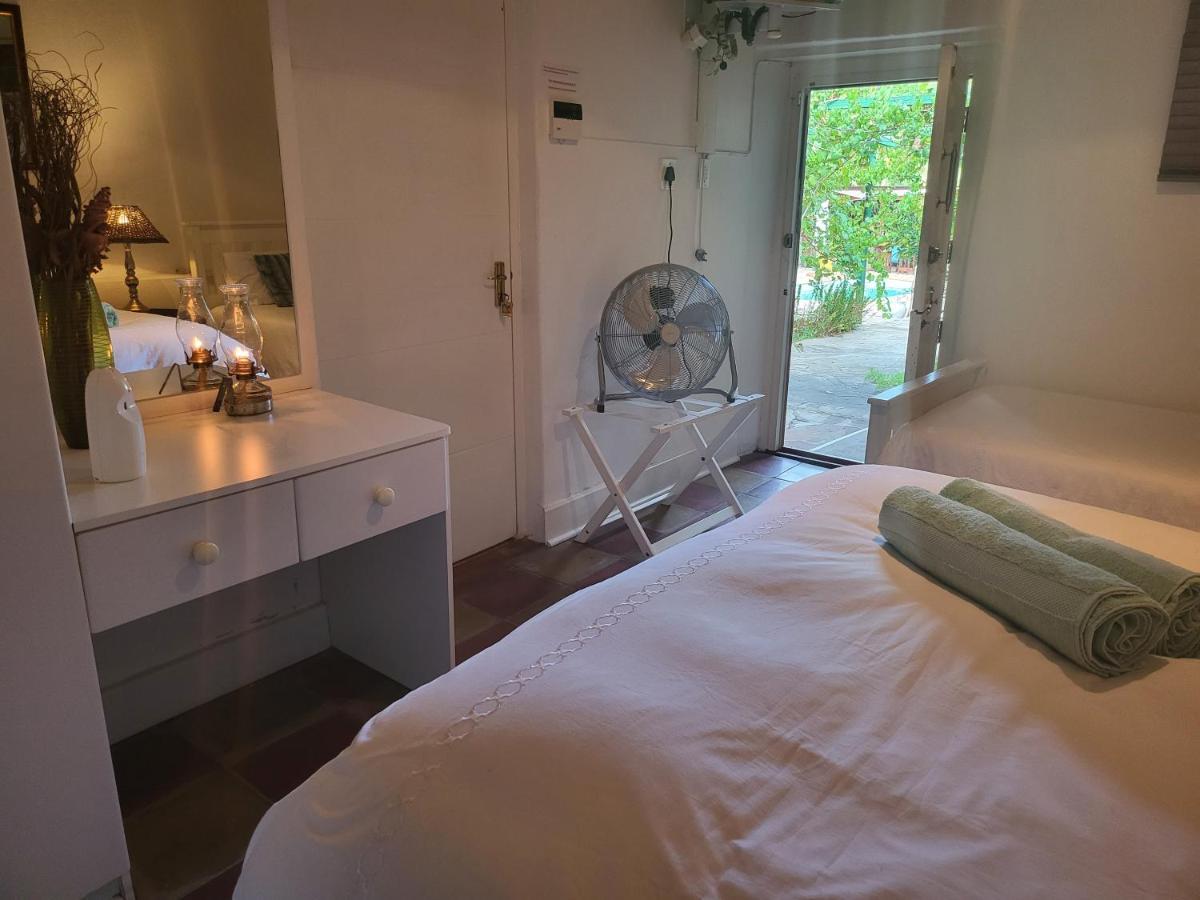 Rosenhof Garden Cottage Клануилям Екстериор снимка